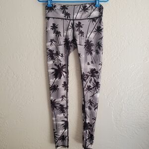 Sea Vibes Leggings Size Small